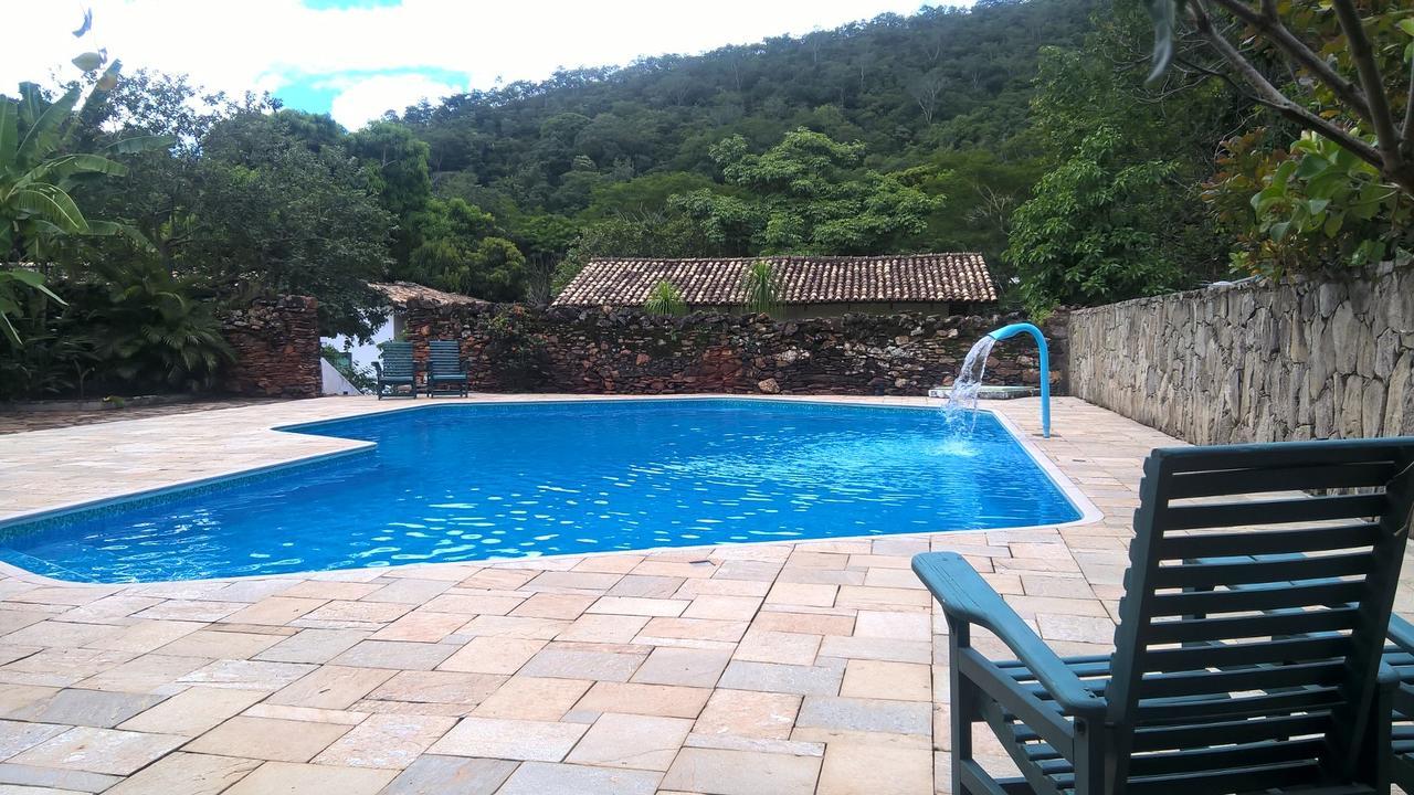Pousada Do Ipe Goias Bagian luar foto